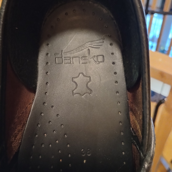 🔥CLOSING SALE DANSKO BROWN DISTRESSED Clogs sz38 - Picture 8 of 10